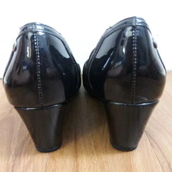 Life Stride Juliana Flex Soles Black Slip On Wedge - Picture 6 of 8